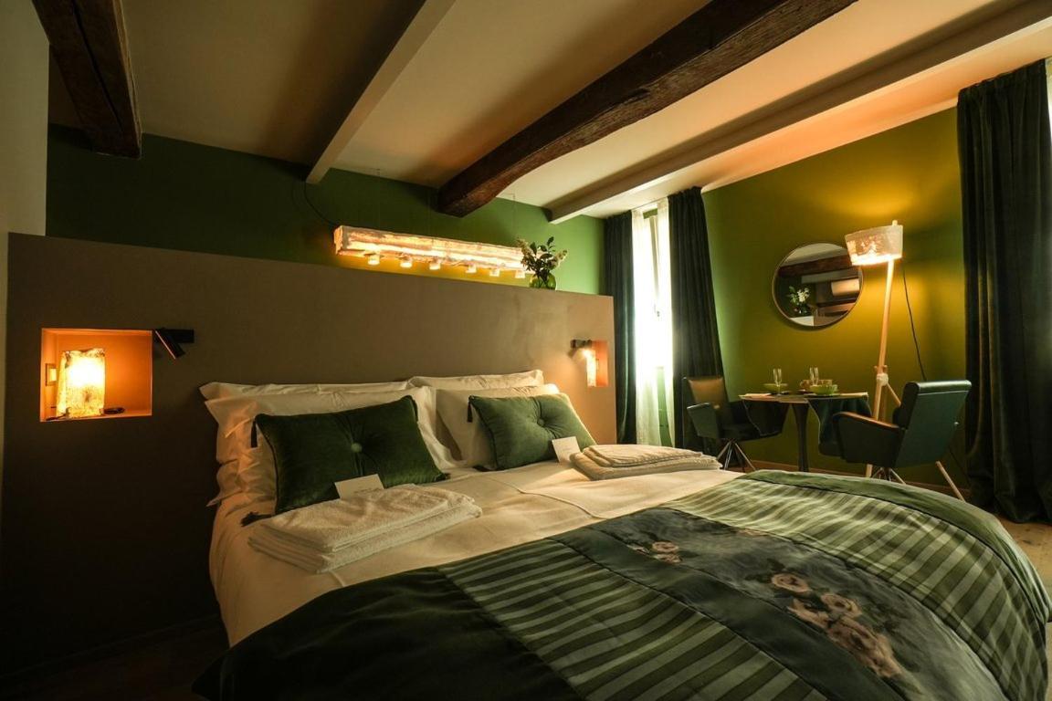 Sant'Eufemia 30 Bed and Breakfast Modena Eksteriør billede